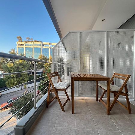 Pentelis Cozy Apt In Paleo Faliro Athena Bagian luar foto