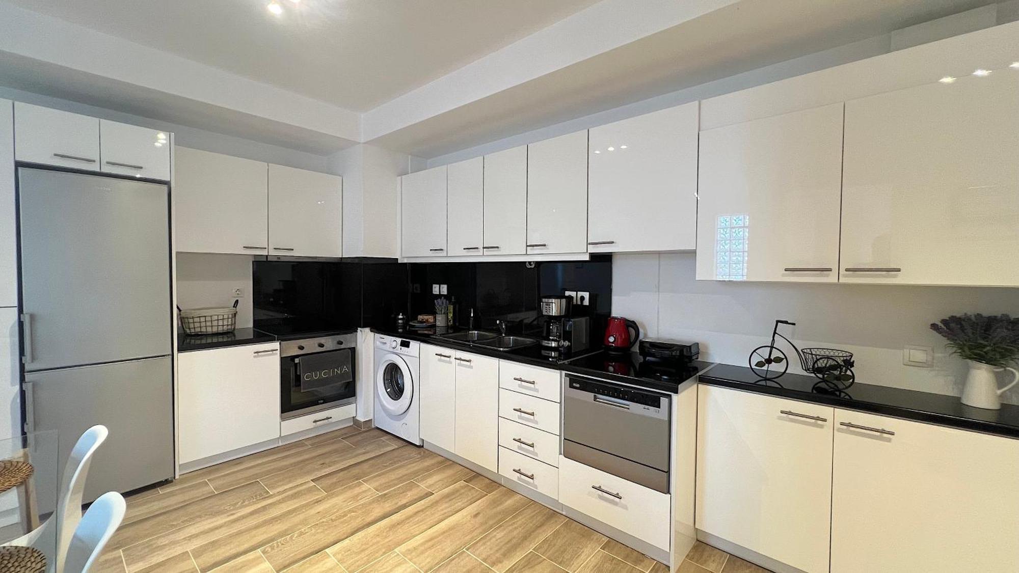 Pentelis Cozy Apt In Paleo Faliro Athena Bagian luar foto