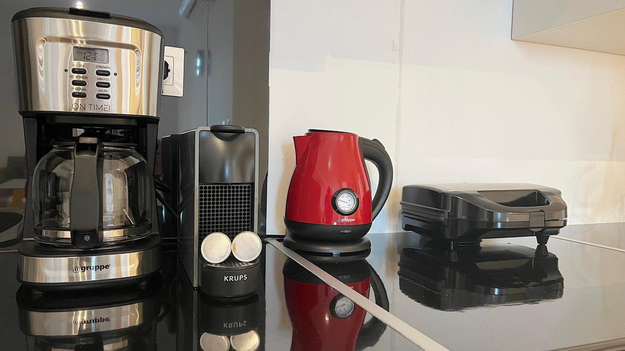 Pentelis Cozy Apt In Paleo Faliro Athena Bagian luar foto